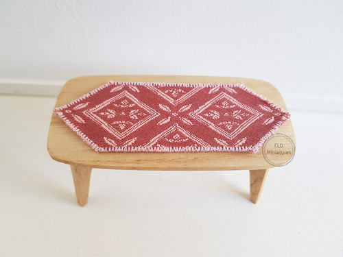 Dusty Pink Diamond Pattern Table Runner