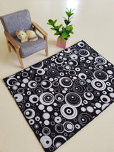 Load image into Gallery viewer, Black and White Circles Rug