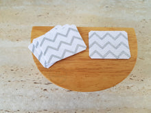 Load image into Gallery viewer, Set of 4 Chevron Placemats