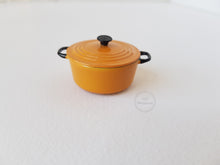 Load image into Gallery viewer, Large Cooking Pot - 4 Colours