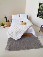 Load image into Gallery viewer, White Chenille Bed Runner