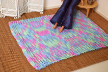 Load image into Gallery viewer, 1:6 Scale Doll Chunky Knitted Throw