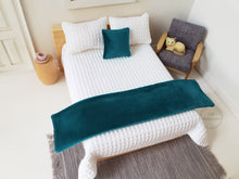 Load image into Gallery viewer, Teal Velvet Bed Runner and Cushion Set