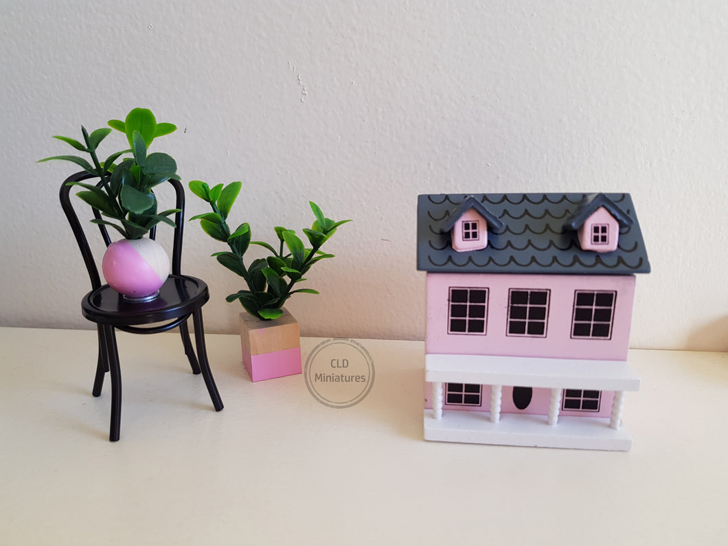 Mini Pale Pink Dollhouse