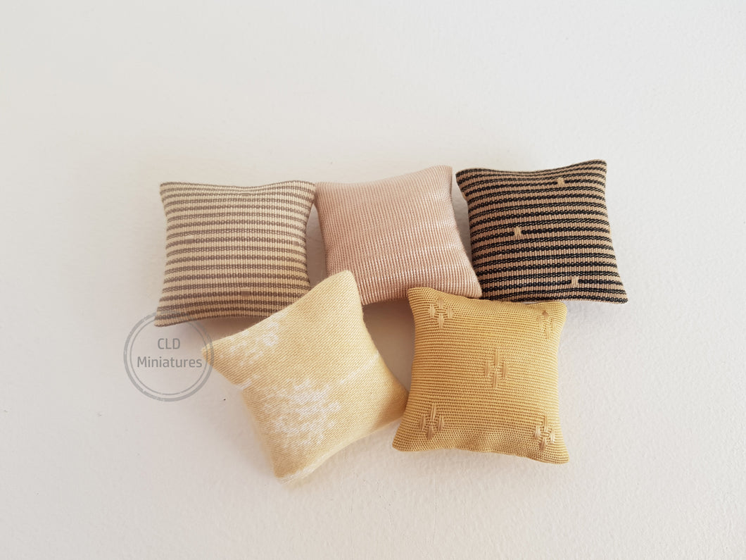 Set of 5 Mini Cushions in Beige and Pale Gold