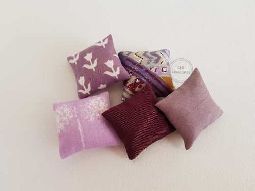 Set of 5 Mini Cushions in Dusty Purple/Burgundy