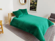 Load image into Gallery viewer, Green Velvet 3 Piece Bed Cover Set