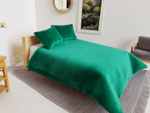 Green Velvet 3 Piece Bed Cover Set