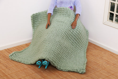 Sage Green Plain Knitted Throw