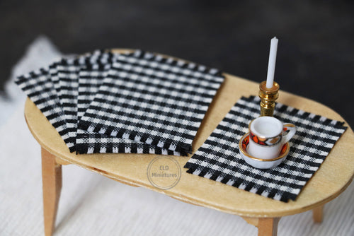 Set of 6 Black and White Gingham Placemats