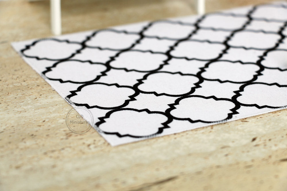 Black and White Quatrefoil Rug CLD Miniatures