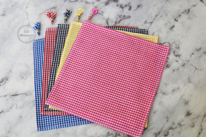 Check Tablecloth/Picnic Rug with 4 Napkins - Choose from 7 Colours