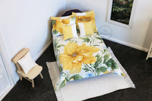 Load image into Gallery viewer, Yellow Floral Double Bed Comforter Set